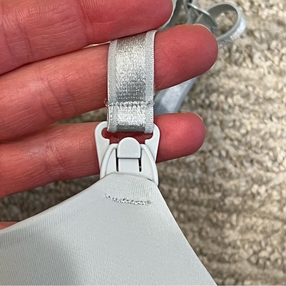 Auden wirefree nursing bra 32DDD - Picture 3 of 7